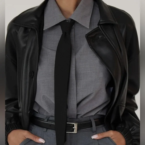 Grey shirt - Picture 10 of 11